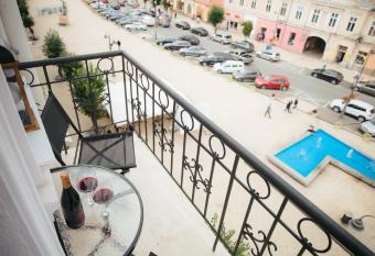 City View has Balcony rooms