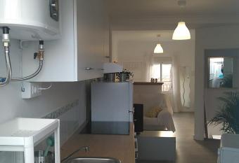 Villa Extensa allows 18 year olds to book a room