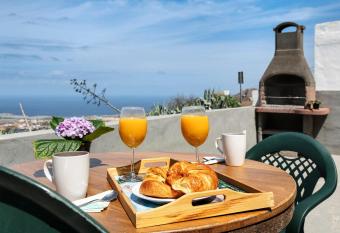 Casa Buenavista has Balcony rooms