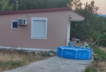 SKADAr LAKE SARA 3 DM has Balcony rooms