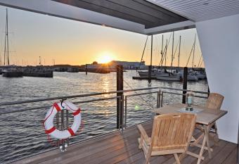 Hausboot Ankerplatz - Floating Home 2 has Balcony rooms
