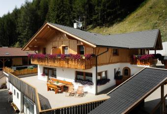 Apt Bergblick Hinterproslhof has Balcony rooms