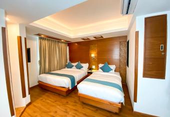 Hotel Tradition & Spa allows 18 year olds to book a room