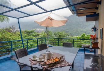 ArtHaus Lavasa by StayVista - Art-adorned villa with Expansive verandah & Landscaped garden has Balcony rooms