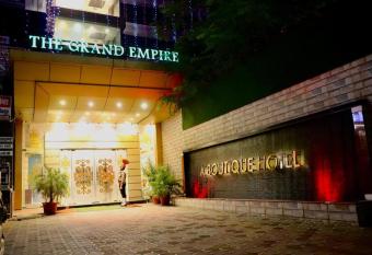 A Boutique Hotel Grand Empire allows 18 year olds to book a room