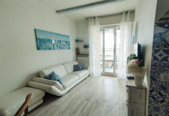 Casa Paola allows 18 year olds to book a room