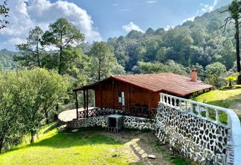 Quinta del R  o allows 18 year olds to book a room