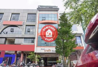 Collection O 82719 Hotel Udit Plaza allows 18 year olds to book a room
