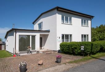 Muru Guesthouse has Balcony rooms