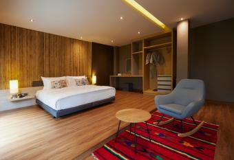 Sand Dollar Boutique Hotel has Balcony rooms