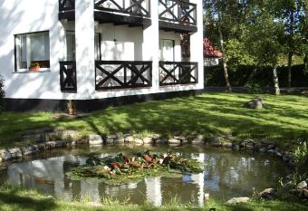 Tuule Villa allows 18 year olds to book a room