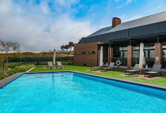 Green Park Haven 1 allows 18 year olds to book a room