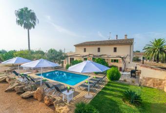 Son Indiot has Balcony rooms