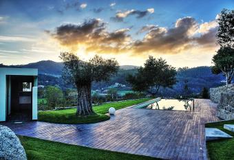 Quinta Da Mouta has Balcony rooms