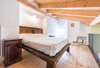 Agriturismo Al Gallo Nero Verde has Balcony rooms