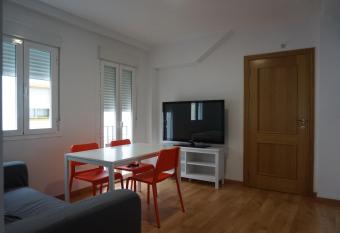 Apartamentos AG allows 18 year olds to book a room