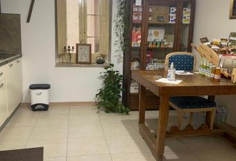 B&b il Vico has Balcony rooms