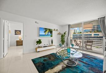 Superb Condo with parking in Brickell Miami has Balcony rooms