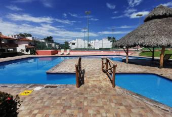 Casa de los Patos, Manzanillo has Balcony rooms