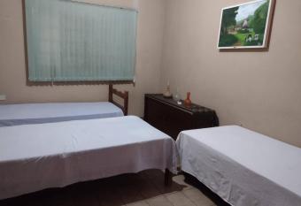 Pousada Recanto Alaketu Hospedagens allows 18 year olds to book a room
