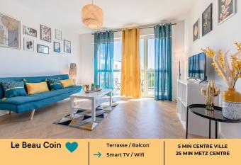 Le Beau Coin - Thionville / Metz / Luxembourg has Balcony rooms