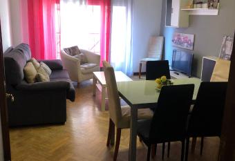 Imperial, 9 has Balcony rooms