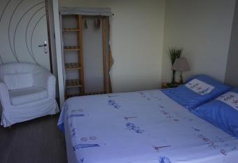 Chambre d h  tes le Berceau has Balcony rooms