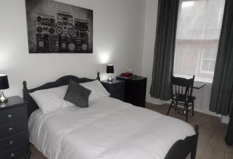 Aspen Guest House allows 18 year olds to book a room