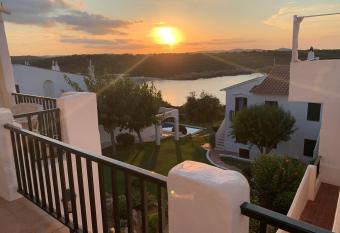 Apto con 2 hab, Preciosa Vista al Mar y Gran Terraza has Balcony rooms