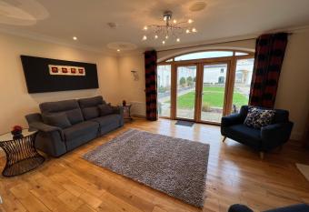 24 Castle Hume Court Holiday House allows 18 year olds to book a room