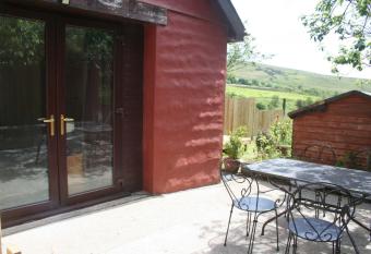 The Nook - Farm Park Stay with Hot Tub & Dome has Balcony rooms