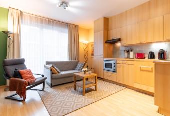 Cozy Apartment Brussels Centre has Balcony rooms