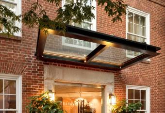 The Graham Georgetown has Balcony rooms