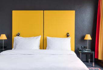 OREA Hotel Angelo Praha has Balcony rooms