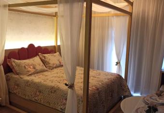 Bel  ssimo Flat allows 18 year olds to book a room