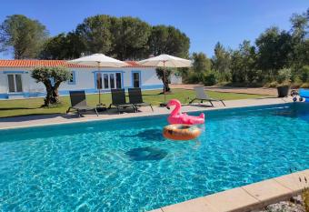 Monte dos Pinheiros has Balcony rooms