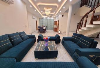 Dhairya s Villa Sapphire Home Stay allows 18 year olds to book a room