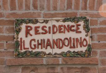 Il Ghiandolino has Balcony rooms