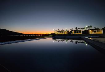 Mountain N Lake Resort allows 18 year olds to book a room