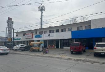 Lossantos has Balcony rooms