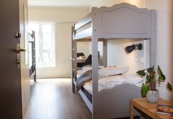 Lillehammer Stasjonen Hostel allows 18 year olds to book a room