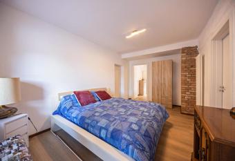 Casa nel bosco di Gabri E Ale has Balcony rooms