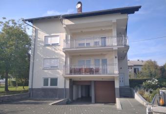 Ku  a za odmor Dugo Selo M&A has Balcony rooms