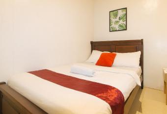 Nearest Hostel Pasay City by RedDoorz allows 18 year olds to book a room