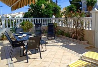 Casa Makis has Balcony rooms