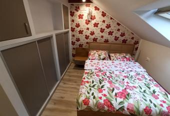 Feel like in Heaven has Balcony rooms