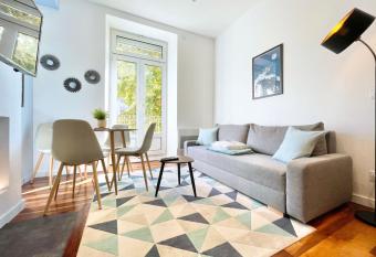 The cadet of the course #CC has Balcony rooms