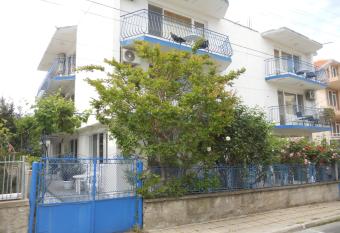 Agatopolis -                                                              has Balcony rooms