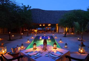 The Red Pepper House has Balcony rooms