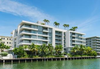 The Altair Bay Harbor Hotel has Balcony rooms